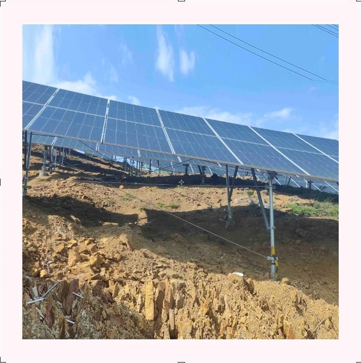Montagestructuur op zonne-energie